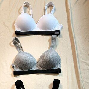 FOUR Zone Pro Lightly Padded Wireless Pullon Bras (white/grey/black) L / 34/36C